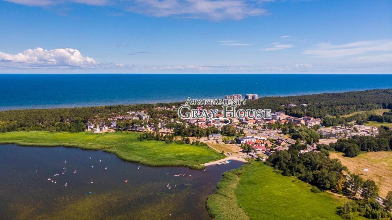 Gray House Apartamenty Dziwnówek Buitenkant foto