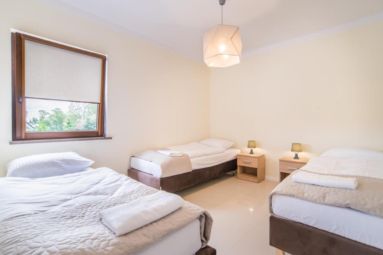Gray House Apartamenty Dziwnówek Buitenkant foto