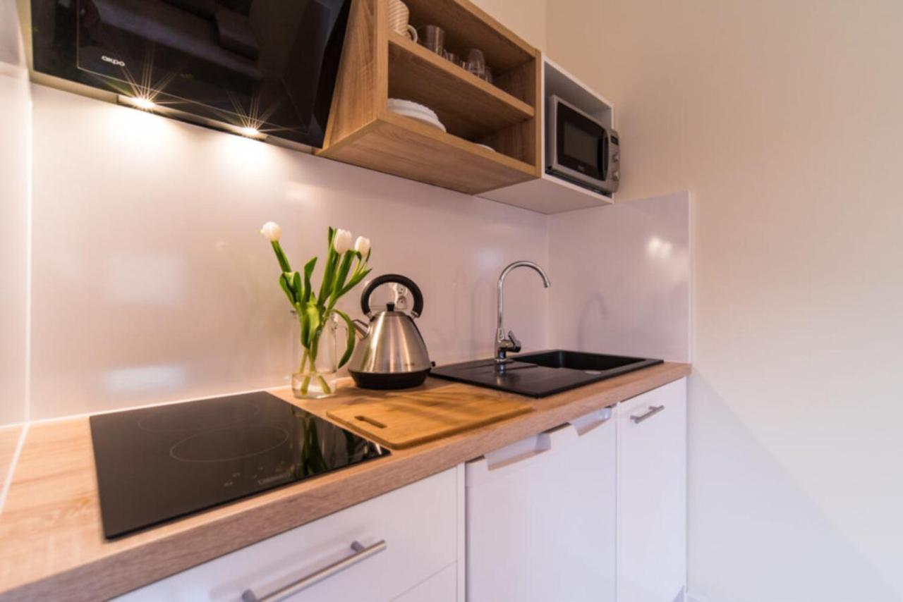 Gray House Apartamenty Dziwnówek Buitenkant foto