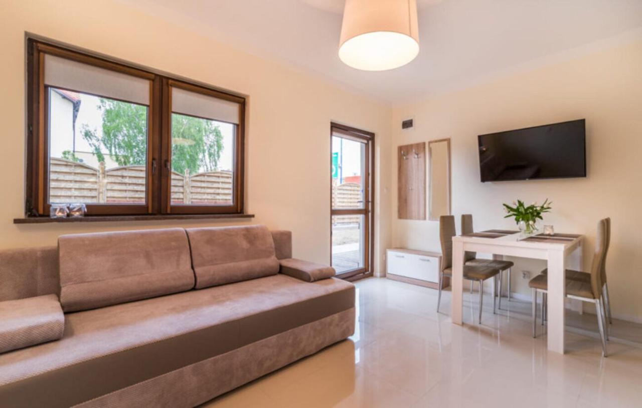Gray House Apartamenty Dziwnówek Buitenkant foto