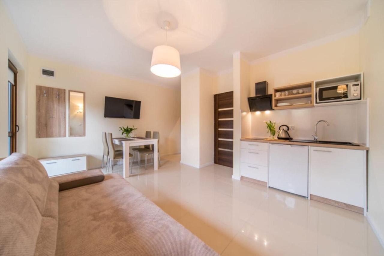 Gray House Apartamenty Dziwnówek Buitenkant foto
